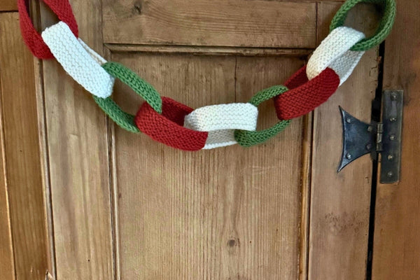 A Winter’s Day at the Nunney Makes Christmas Market