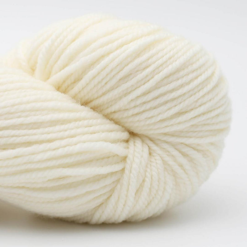 Hey Mama Wolf Skadi Merino d'Arles DK weight organic wool
