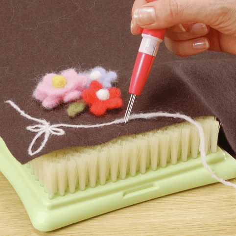 Clover Pen Style Needle Felting Tool