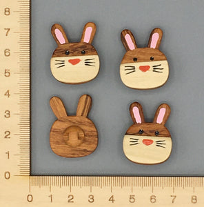 Wooden Rabbit Button B037